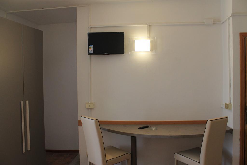 Vacanze In Torre 라폴라노테르메 외부 사진